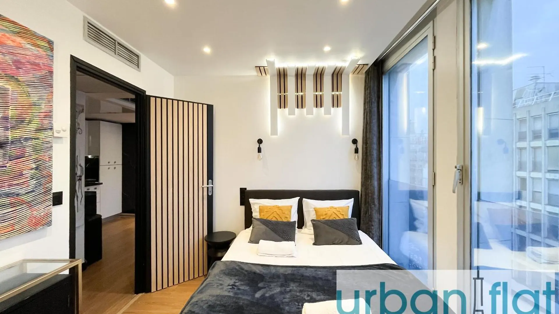 Urban Flat 129 - Sublime Art Love Champs-Elysees Paris 0*,  Fransa